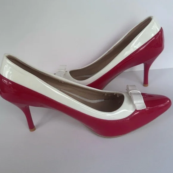 Women Classic Pumps Bowtie Patent Leather Closed Pointed Toe High Heel Shoes 10 - Picture 2 of 7